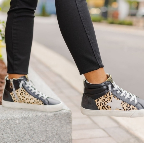 Vintage Havana Lester Black Leopard Mid Sneaker Leather NEW - Picture 2 of 9